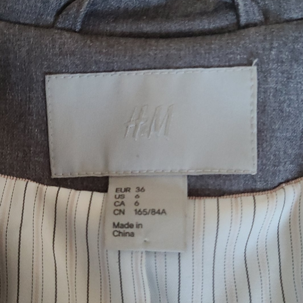 Grey blazer - Picture 2 of 2